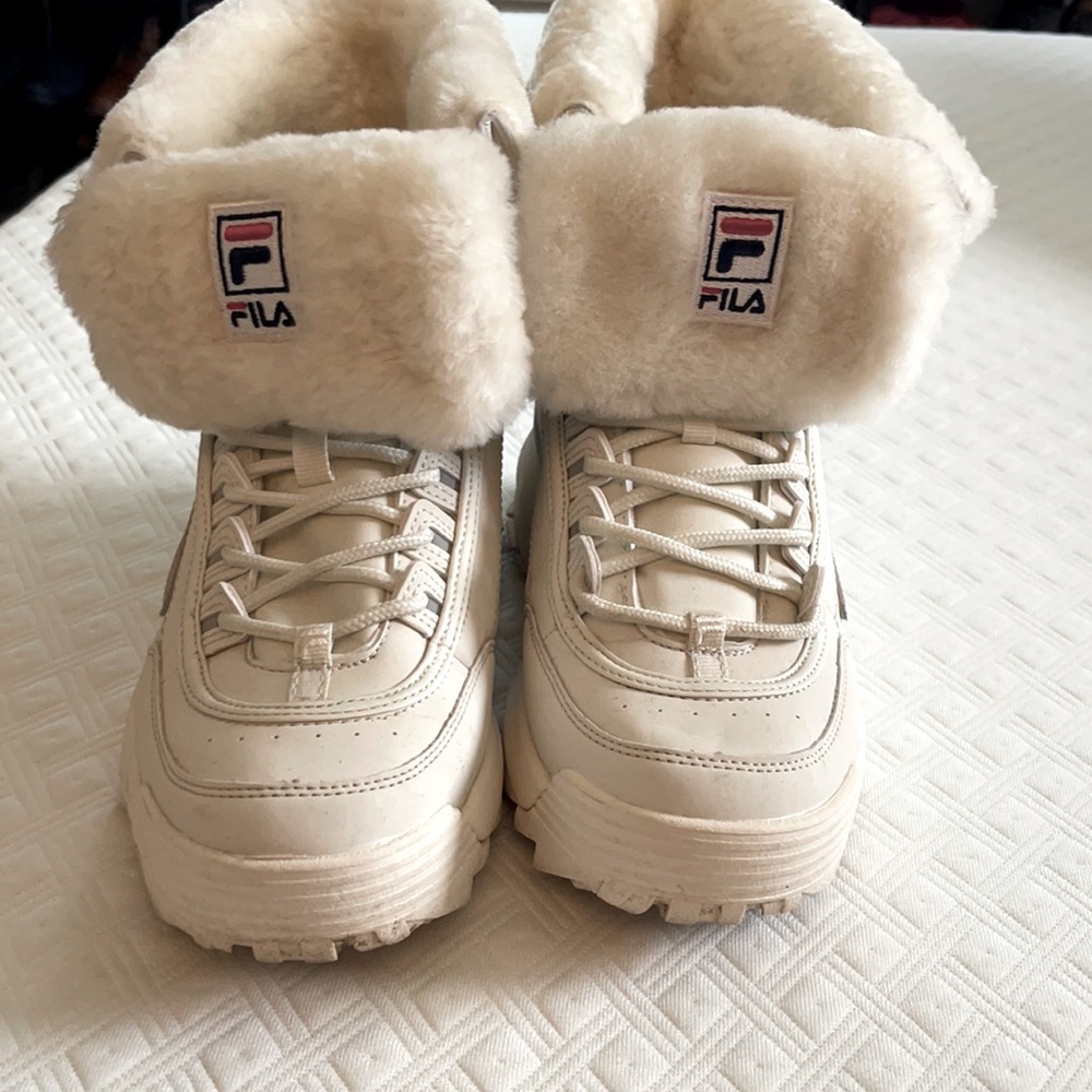 Good Condition Fila’s